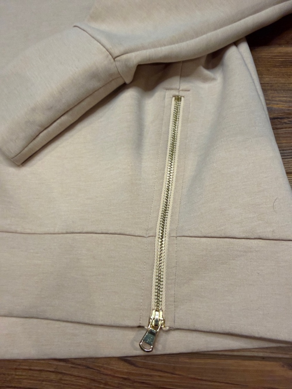 Addison Bay Cream Cowl Neck Pullover Zip Pocket Athleisure L turtleneck - Picture 3 of 6